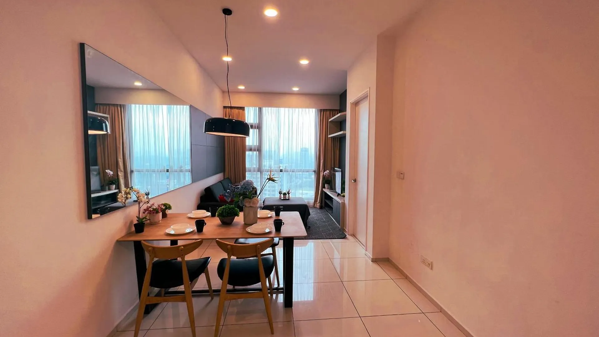 Апартаменты The Roberson Residence Kl Куала-Лумпур