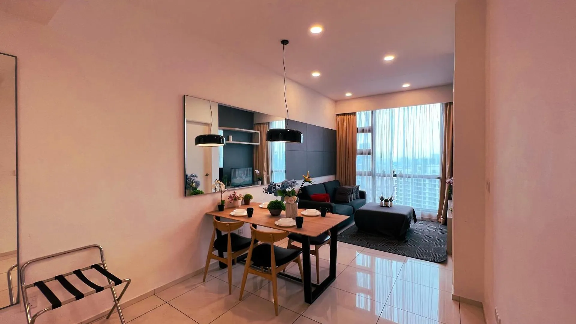 Апартаменты The Roberson Residence Kl Куала-Лумпур
